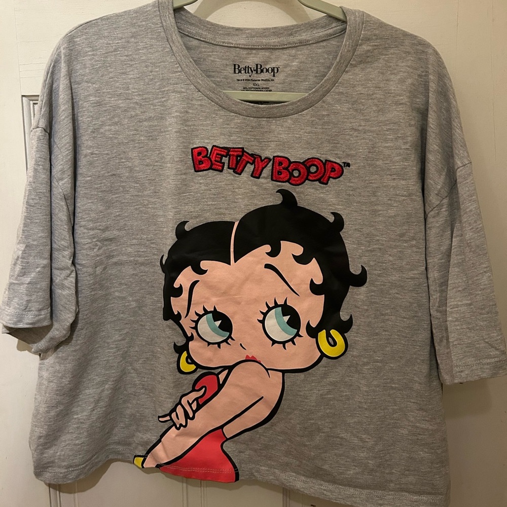 Gray Betty Boop Cropped T-Shirt